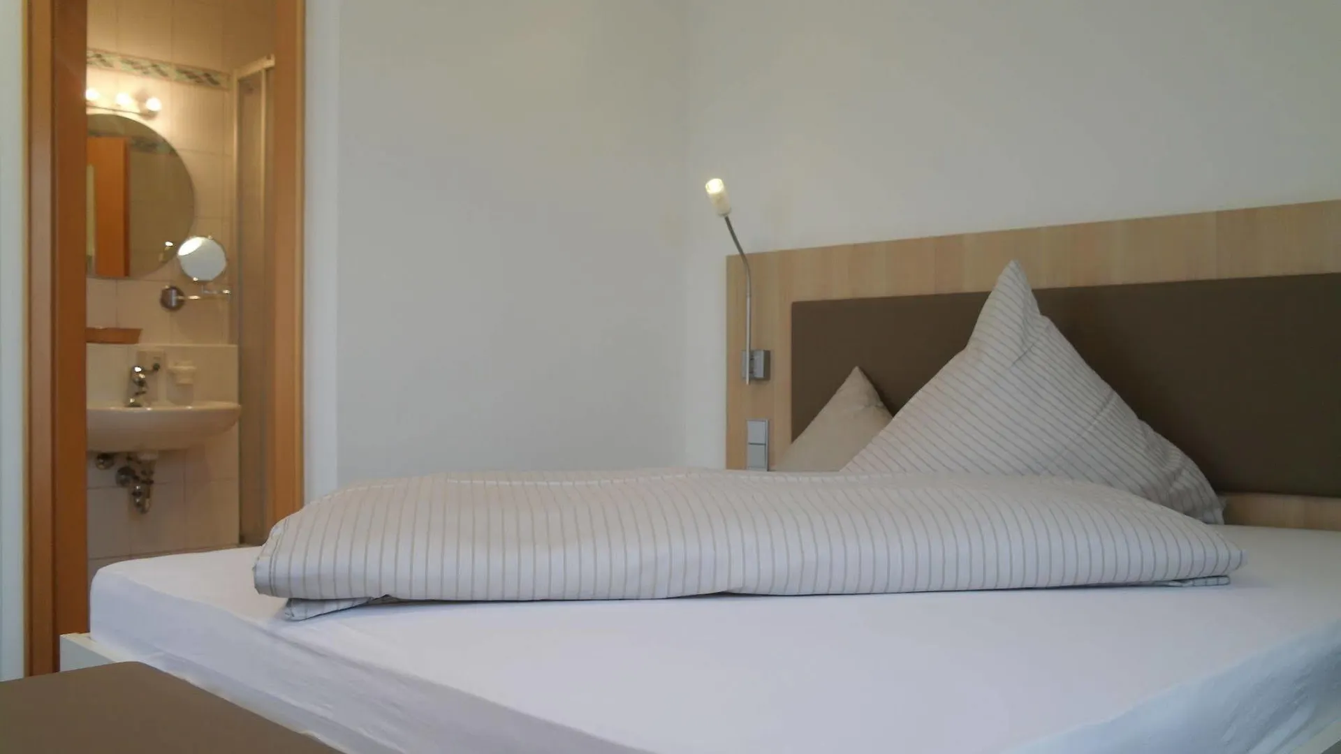 Kohlers Hotel Engel 불 독일