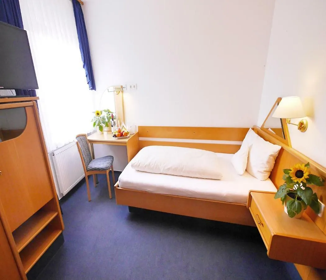 ***  Kohlers Hotel Engel 불 독일